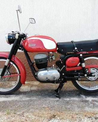 Moto epoca Bianchi Tonale 175