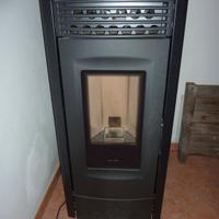 Stufa Pellet Ravelli telecomando 