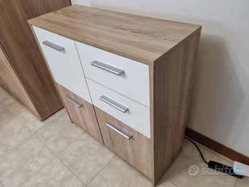 armadio ed armadietto 