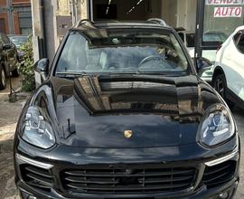 Porsche Cayenne 3.0d FULL FULL Petralia e Villabat