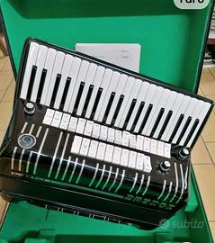 fisarmonica hohner electravox