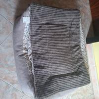 cuccia , sia per cane di taglia grande, anche tagl