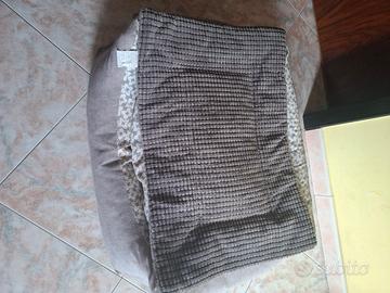 cuccia , sia per cane di taglia grande, anche tagl