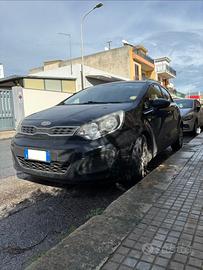 Kia Rio 1.2 benzina anno 2011