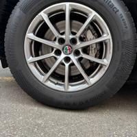 Alfa Romeo Stelvio cerchi 17