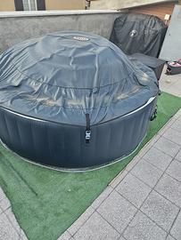 Piscina idromassaggio intex