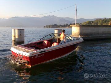 MOTOSCAFO  AMF CRUSADER 21