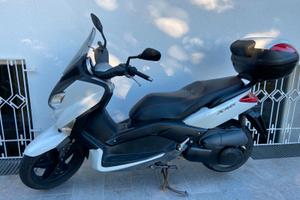YAMAHA   X-MAX  250