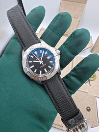 Breitling Avenger 42mm A17328 NEW Stickers 2026