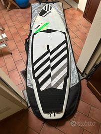 Sup QUATRO THE CARVE 8’4