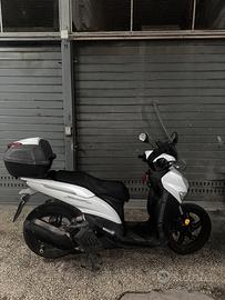 Yamaha Xenter 125