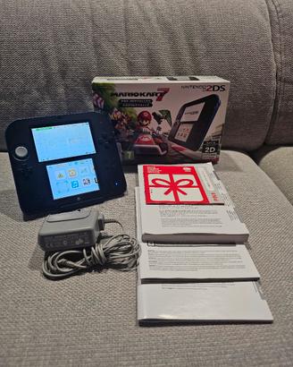 Nintendo 2ds completo con caricatore 