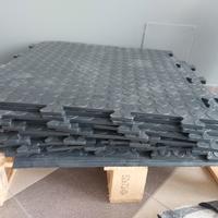 Piastrella pvc art plast 483x483x10 mm nera bolle 