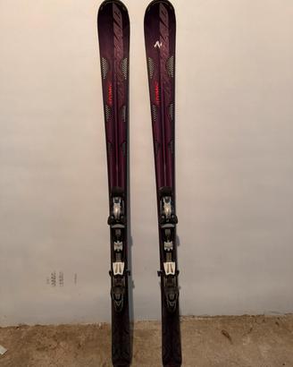 Sci Atomic Nomad All-Mountain con Attacchi Neox