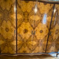 armadio guardaroba vintage in radica di noce