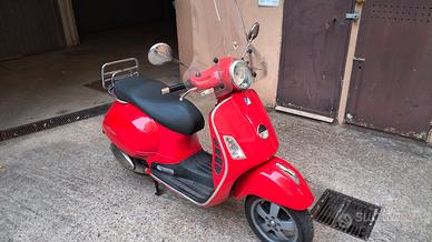 Vespa 250 gts