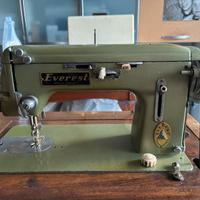 Macchina da cucire vintage everest