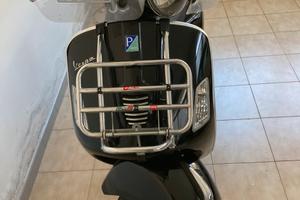 Vespa gts 300
