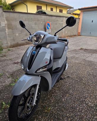 Liberty 125 S (2024) - Come nuovo, solo 1135 km