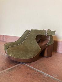 Scarpa con tacco n. 39