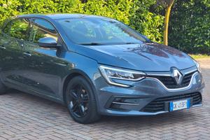 Renault Megane (NEOPATENTATI)