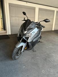 Voge sfida SR1 125 2025