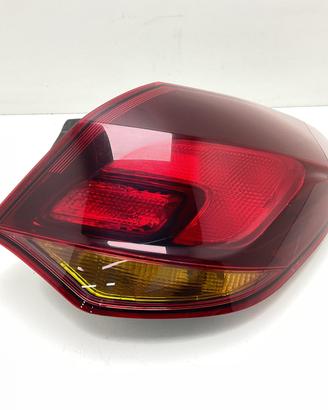 STOP FANALE POSTERIORE DESTRO OPEL Astra J 1330645