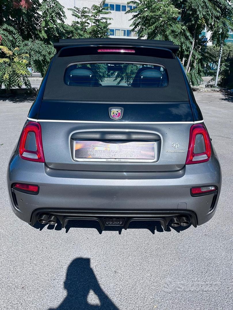Abarth 595 2018 photo 2