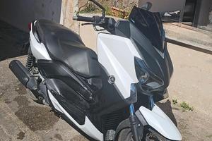 Yamaha Xmax 250 2016