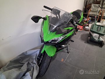 Kawasaki ninja 650 2017 solo 2000 km