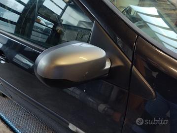 Specchio destro RENAULT CLIO del 2011