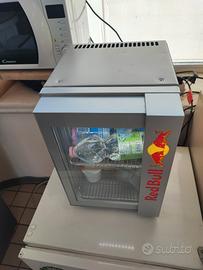 Mini frigo red bull