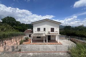 Villa bifamiliare San Giovanni a Piro