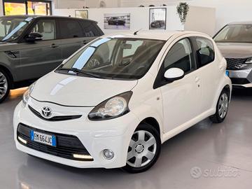 Toyota Aygo 1.0 12V VVT-i 5 porte Tobasco