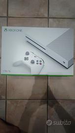 Xbox serie S 1T + 4 giochi