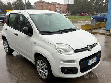 Fiat panda 0.9 benzina metano 2016