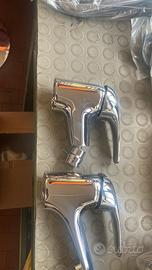Rubinetti lavabo e bidet