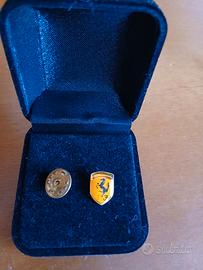 spilla Ferrari vintage da collezione 