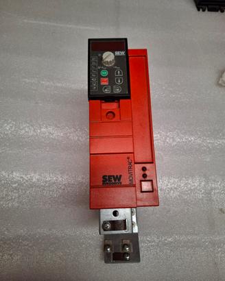 SEW EURODRIVE MC07B0011-5A3-4-00