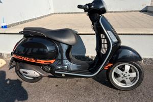 Vespa gt 200