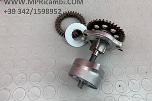 POMPA OLIO SUZUKI GSXR 600 1999 1998 GSX R 2000 19