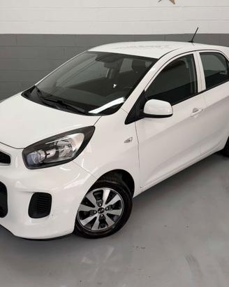 Kia picanto 1.0 gpl neopatentati