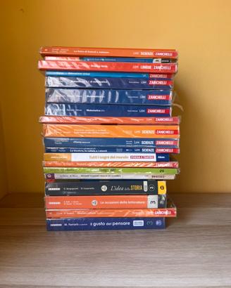 Libri liceo scientifico di vari anni