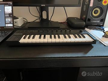 Native Instruments - Komplete Control M32