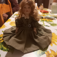 Bambola di ceramica