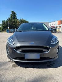  Ford fiesta 1500 tdci titanium 5 porte