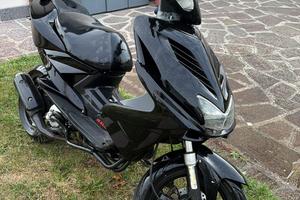 Yamaha aerox