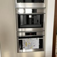 Microonde/macchina caffe/forno AEG