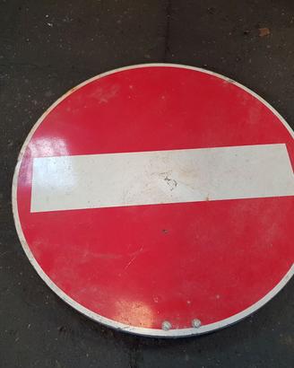 Cartello divieto di accesso