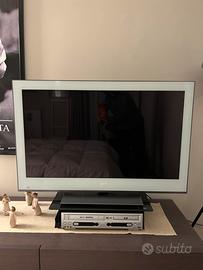 TV Sony 40 pollici KDL40NX700